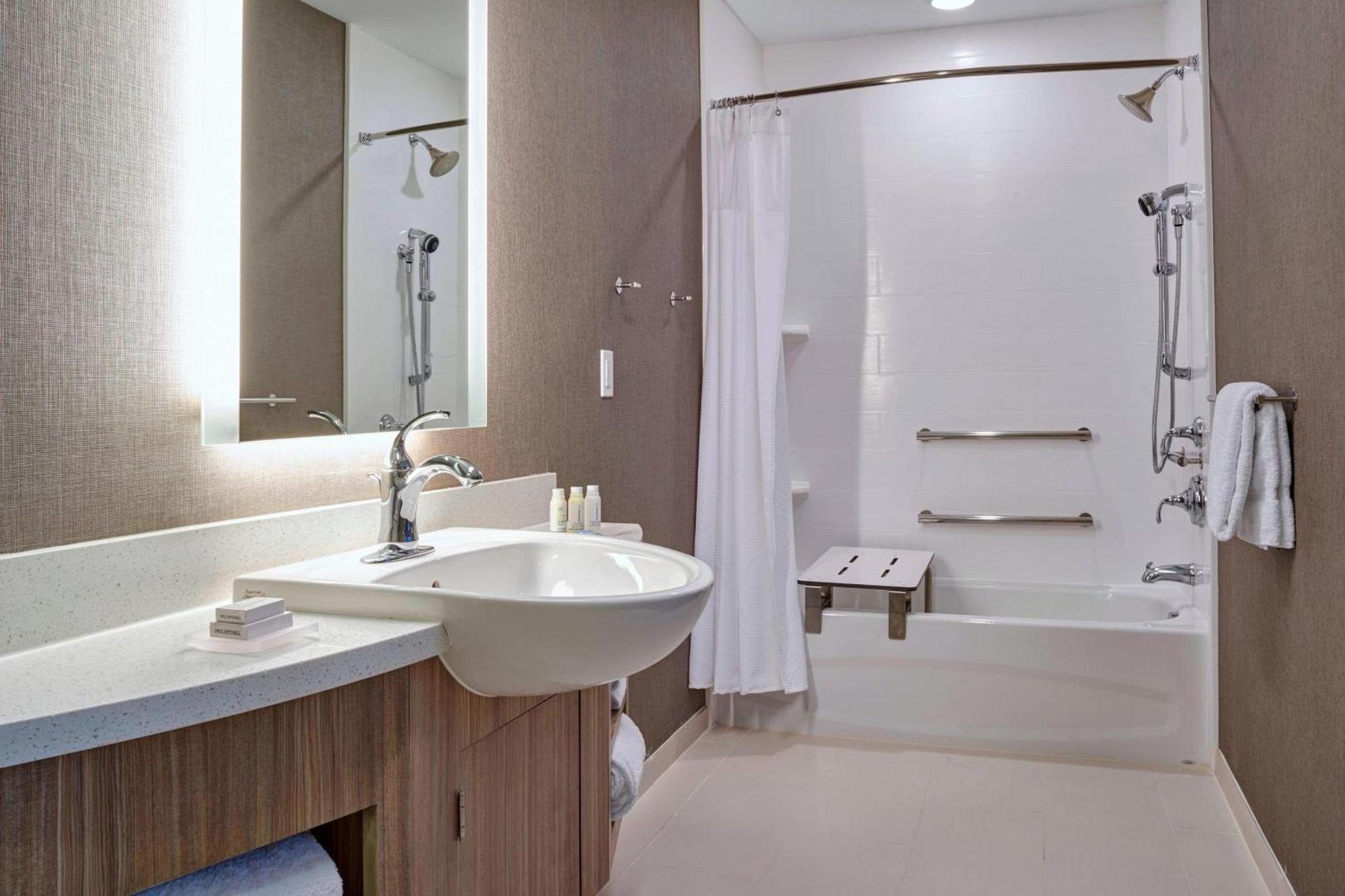 Springhill Suites By Marriott Grand Rapids West Grandville Extérieur photo